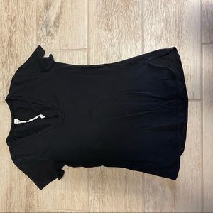 Lululemon black T-shirt
